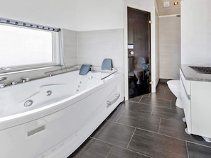 House | Rawatan Spa
