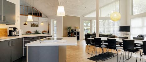 House | Private kitchen