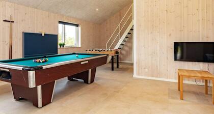20 Person Holiday Home in Hojslev
