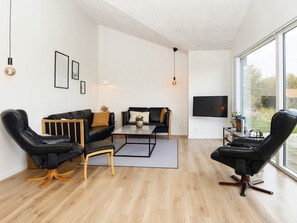 House | Living area