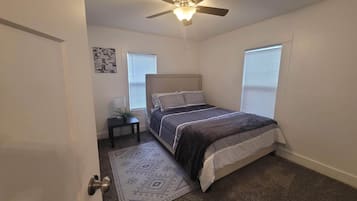 3 kamar tidur dan didekorasi berbeda-beda