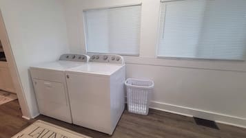 3 bedrooms, individually decorated, individually furnished