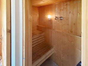 House | Property amenity - 4 Person Holiday Home in Maloy-by Traum (Kinn)