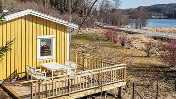 House | Outdoor dining