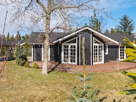 House | Bahagian luar