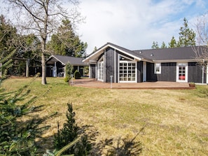 Exterior - 4 Star Holiday Home in Logstor (Logstor)