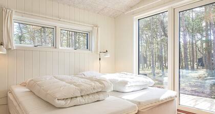 Spacious Retreat Near Beach - By Traum Ferienwohnungen