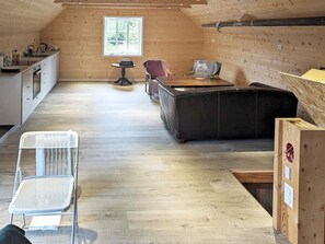 House | Private kitchen - 6 Person Holiday Home in Hardbakke (Solund)
