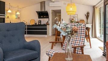 House | Dining