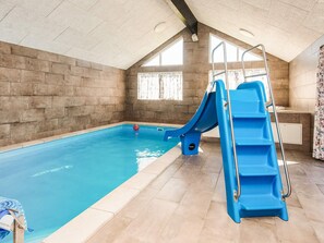 Maison | Piscine | Piscine intérieure, piscine extérieure
