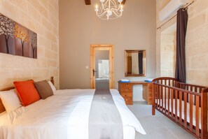 7 habitaciones, wifi gratis y ropa de cama 