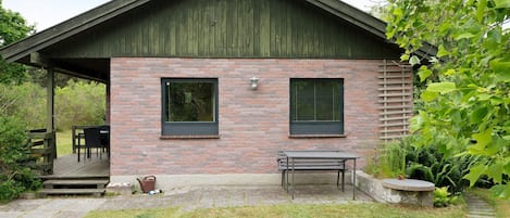 House | Outdoor dining