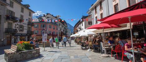 Restauration en plein air