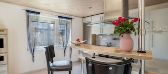 Apartment "Am Hirnach 2" with Shared Garden & Wi-Fi