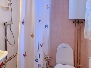 House | Bathroom - 4 Person Holiday Home in Tallberg-by Traum (Tallberg)