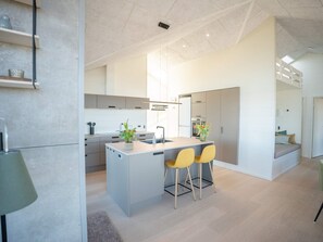 House | Private kitchen - 8 Person Holiday Home in Hirtshals (Hirtshals)