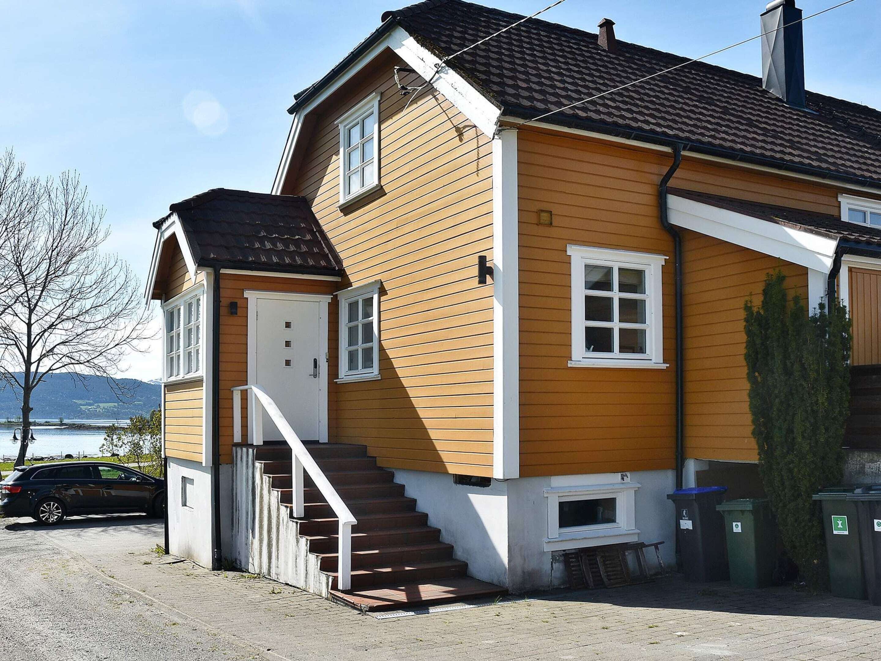 House | Exterior