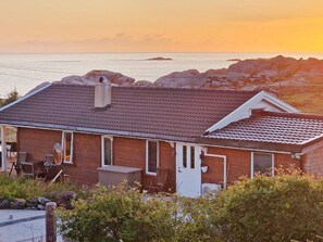 House | Exterior - 6 Person Holiday Home in Skudeneshavn-by Traum (Karmoy)