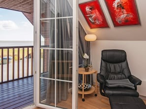 إطلالة على المياه