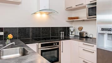 House | Private kitchen