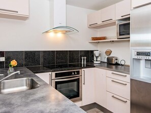 House | Private kitchen
