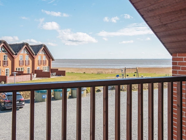 الإطلالة من المنشأة