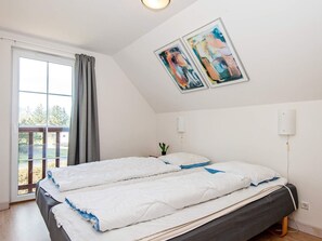 House | 4 bedrooms, individually furnished