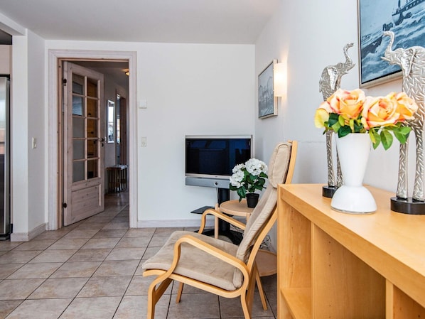 Living area - 8 Person Holiday Home in Romo (Rømø)