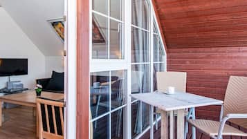 House | Dining