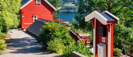 House | Property grounds