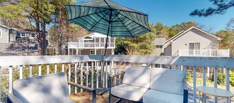 Town of South Bethany home with bikes, W/D, & AC - dogs ok