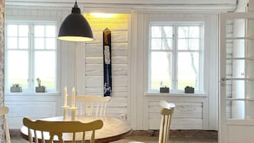 House | Dining