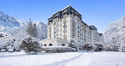 Central Majestic Apartment Near Skiing, Chamonix, France