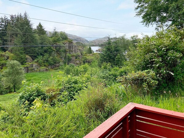 Exterior - 4 Person Holiday Home in Hardbakke-by Traum (Solund)