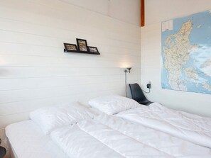 3 bedrooms, individually furnished - 5 Person Holiday Home in Aabenraa (Aabenraa)
