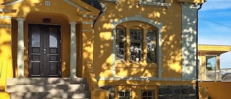 House | Exterior