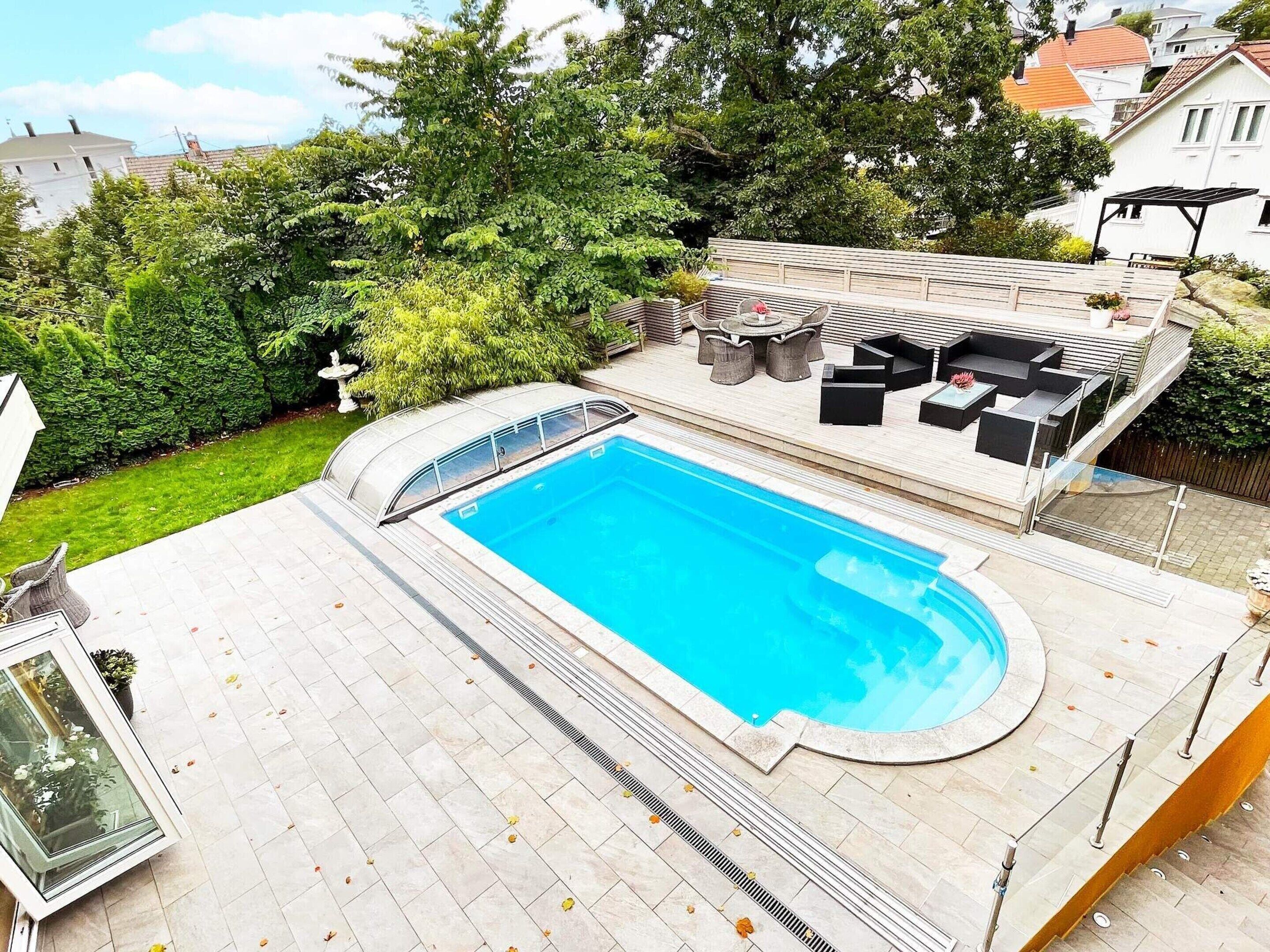 House | Pool | Outdoor pool, a heated pool