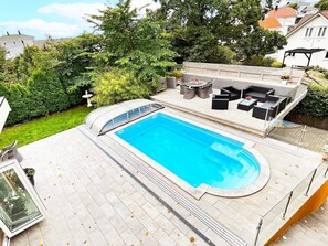 House | Pool | Outdoor pool, a heated pool - 10 Person Holiday Home in Arendal-by Traum (Arendal)
