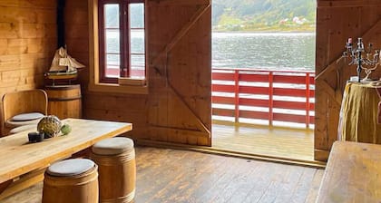 12 Person Holiday Home in Selje-by Traum