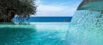 Privatpool der Villa Cefalù