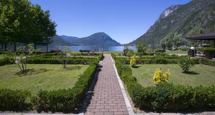 Porto Letizia Paganini 1, Porlezza, Italy