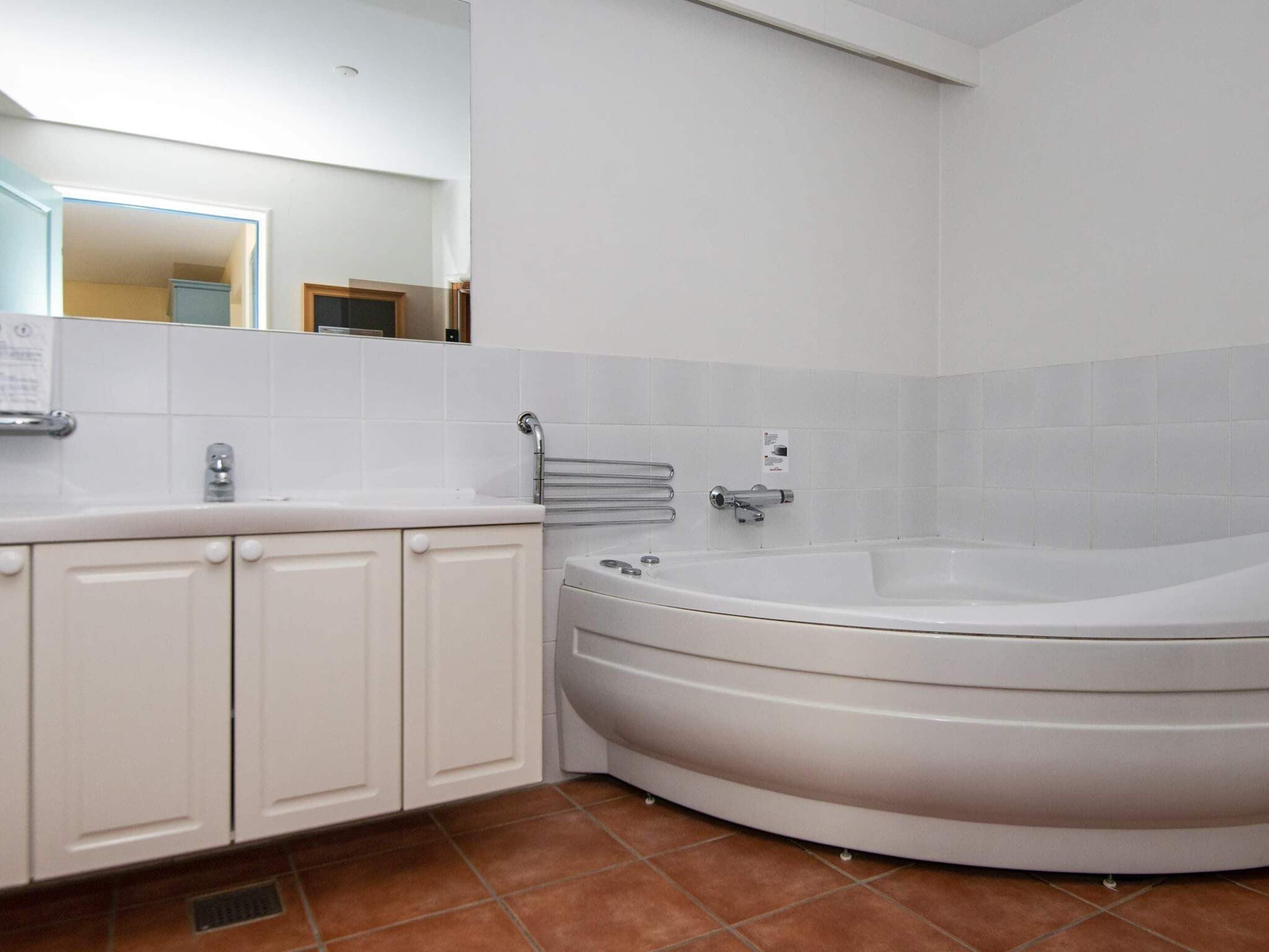 Apartment | Bathroom