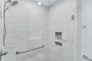 Unclassified image, 4 of 49, button - Spectacular home with Pool, New 8 seater Golf Cart, elevator, with easy access to beach (Oak Island)