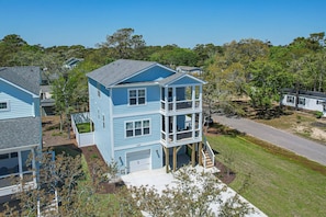 Exterior - Spectacular home with Pool, New 8 seater Golf Cart, elevator, with easy access to beach (Oak Island)