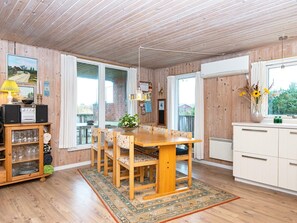 House | Dining