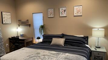 2 bedrooms, iron/ironing board, free WiFi, bed sheets