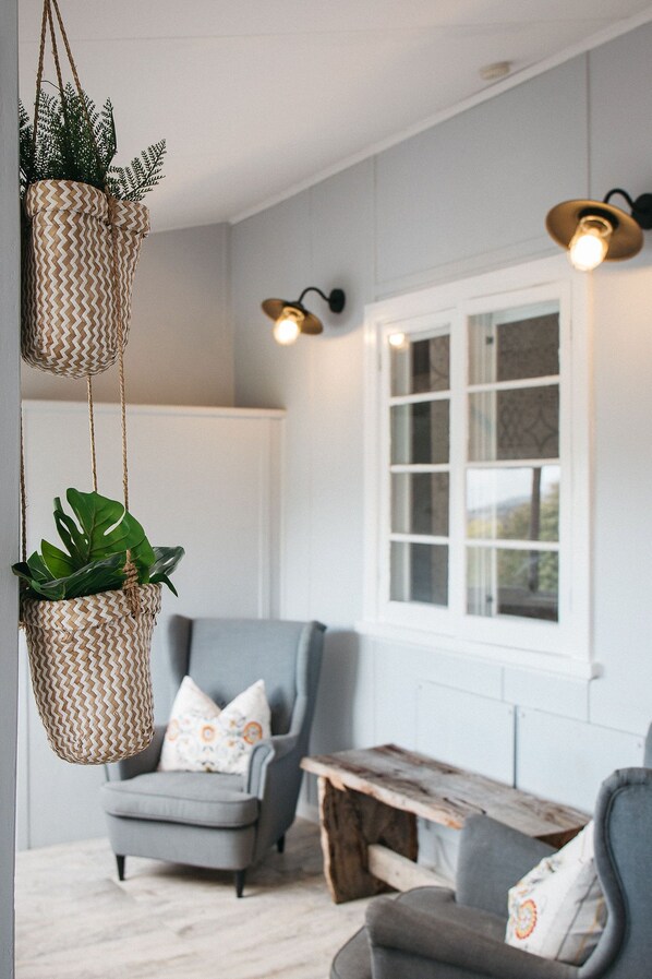 Hus | 2 soverom, strykejern/-brett, wi-fi (inkludert) og sengetøy