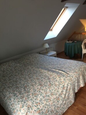 3 habitaciones, cuna de viaje y wifi