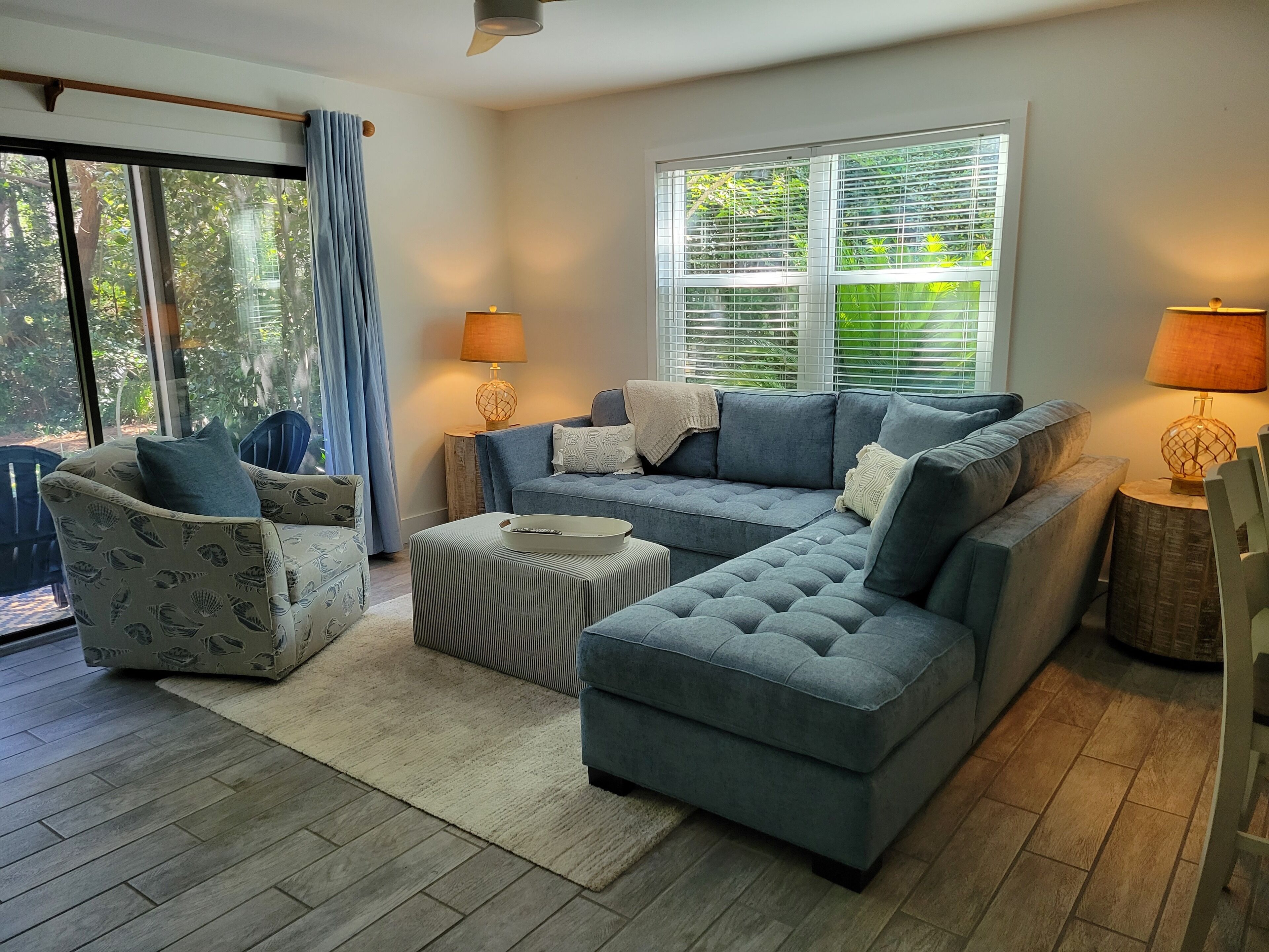 30A, 3 Min Walk To Beach, 2 Miles To Seaside,  2 Pools, Tennis, WiFi, Sleeps 6