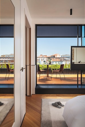 고급 침구, 오리/거위털 이불, 필로우탑 침대, 미니바